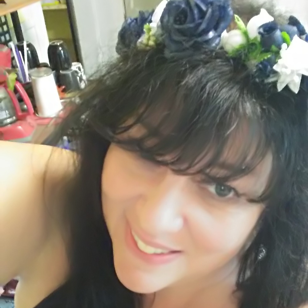 Meet your Posher, Stormy